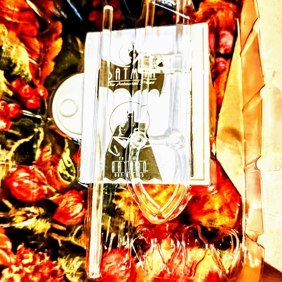 Batman Poison Ivy Action Figure Stand BRAND NEW! Soporte para figura de acción - Picture 1 of 2